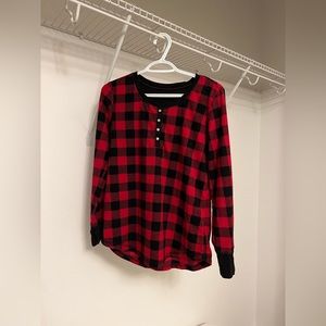 🌸3 FOR 5🌸 Nautica pajama shirt